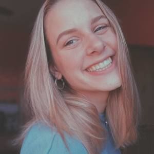 Meet your Posher, Olivia